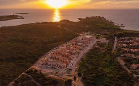 Red Sun Village 4*